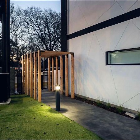 基督城Penthouse With Park View公寓 外观 照片